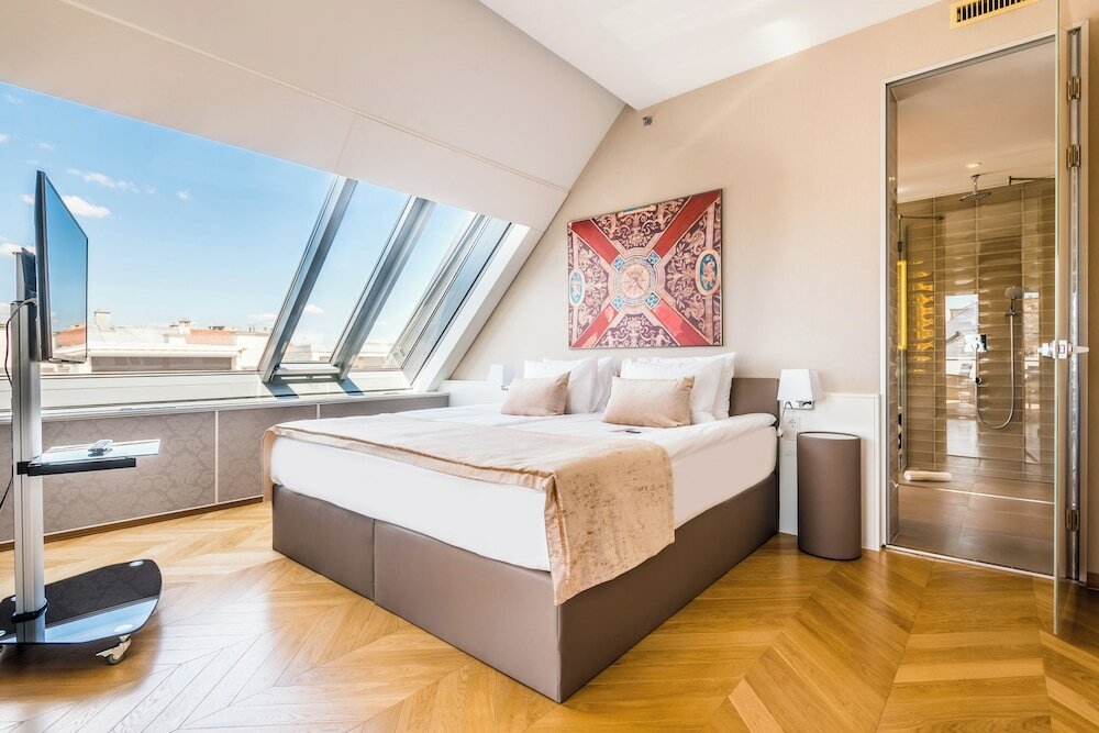 Фото Hotel Moments Budapest