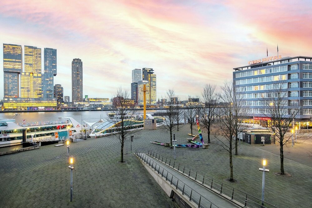 Фото Thon Hotel Rotterdam