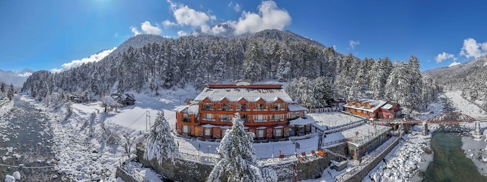 Фото Hotel Heevan Pahalgam