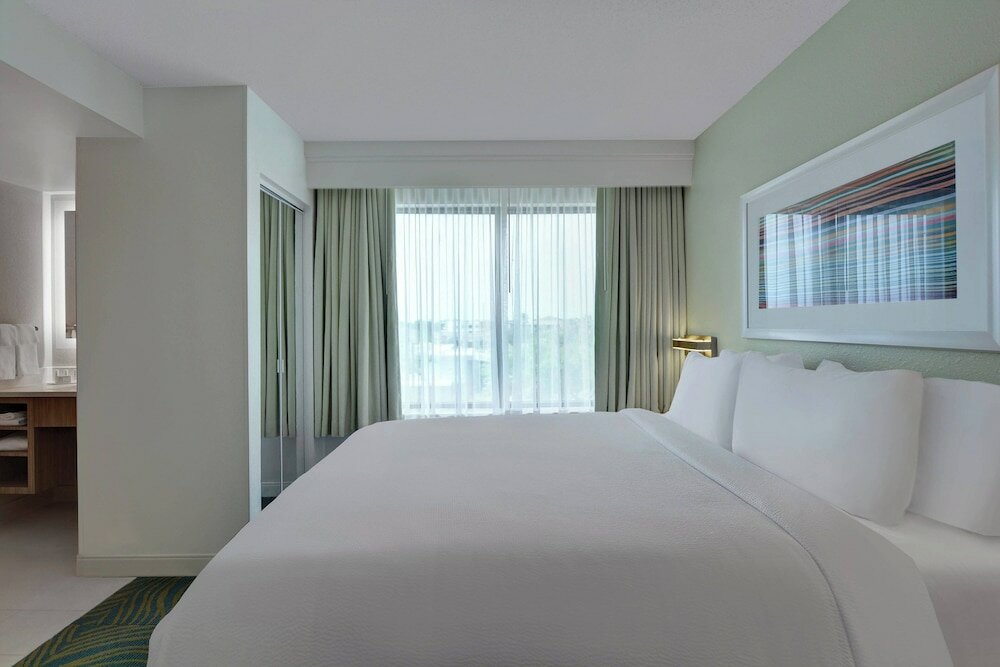 Фото SpringHill Suites by Marriott Jacksonville