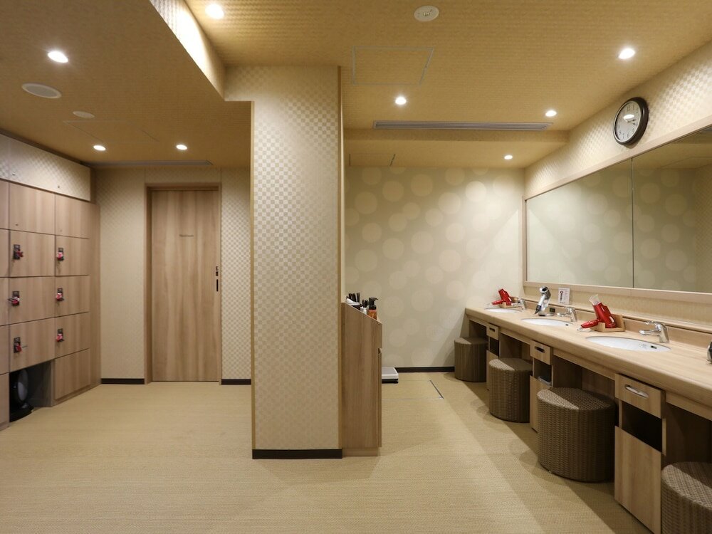 Фото Dormy Inn Ikebukuro Hot Springs