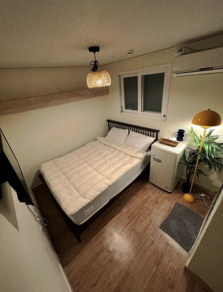 Фото Jnineguesthouse