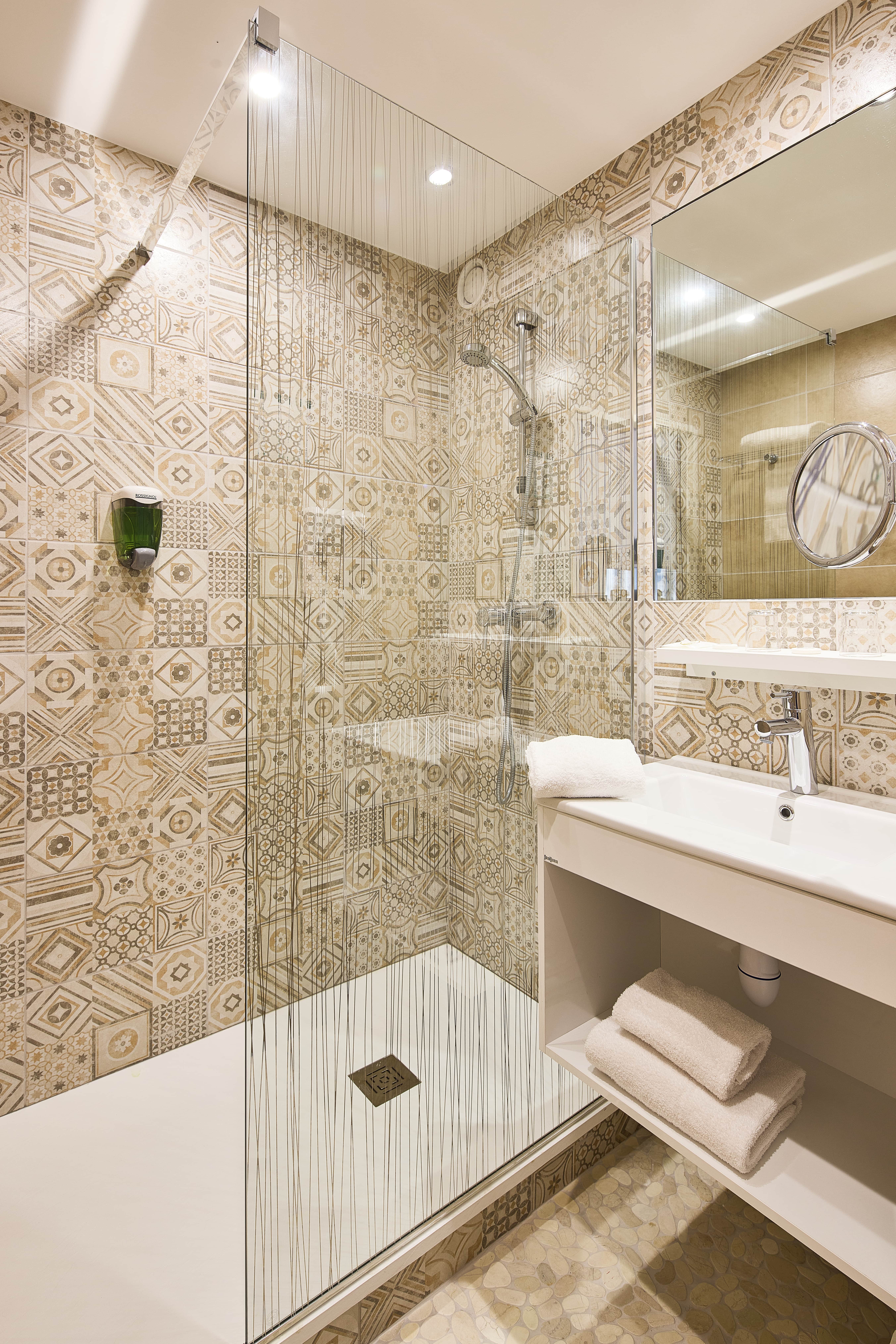 Фото Hôtel Saint Laurent