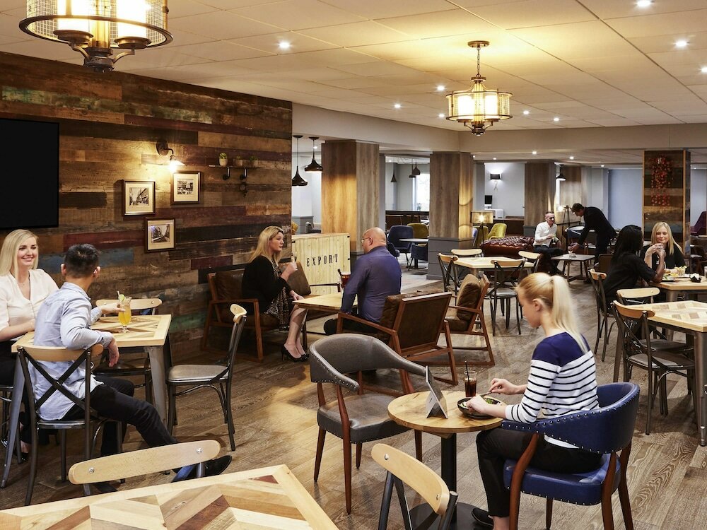 Фото Novotel Wolverhampton