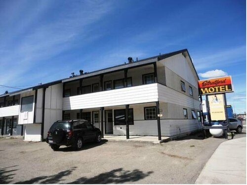 Гостиница Stratford Motel в Уайтхорс