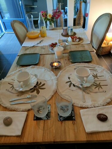 Гостиница La Catiniere в Ле-Мане