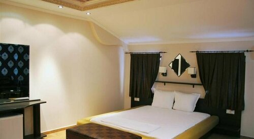Гостиница Hotel Allur в Пловдиве