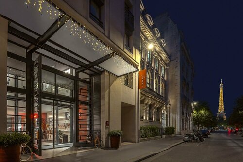 Гостиница Canopy by Hilton Paris Trocadero в Париже