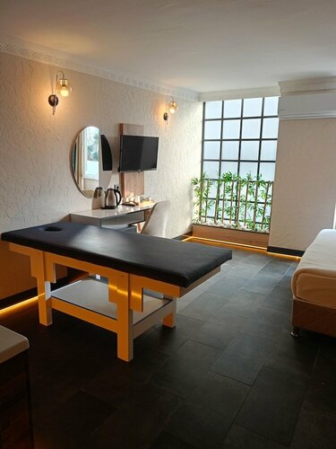 Гостиница Privado Hotels в Калеичи