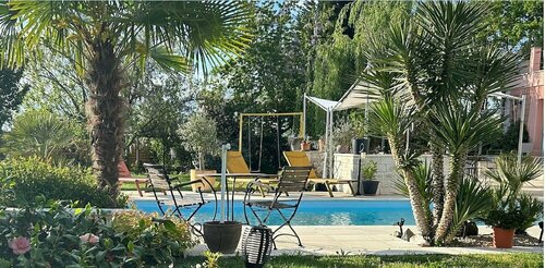 Гостиница Merveilleuses chambres d'hôtes à Panazol в Лиможе