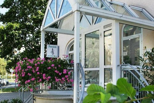 Гостевой дом Pension am Großen Garten в Дрездене