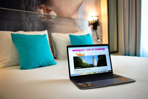 Гостиница Hotel Le Bord'o  в Рошфоре