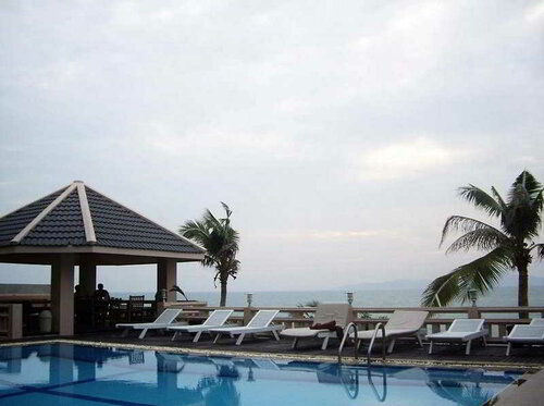 Golden Cliff House