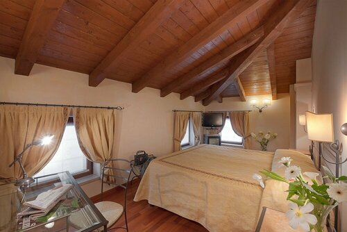 Гостиница Hotel Marco Polo в Вероне