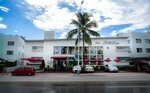 Catalina Hotel & Beach Club