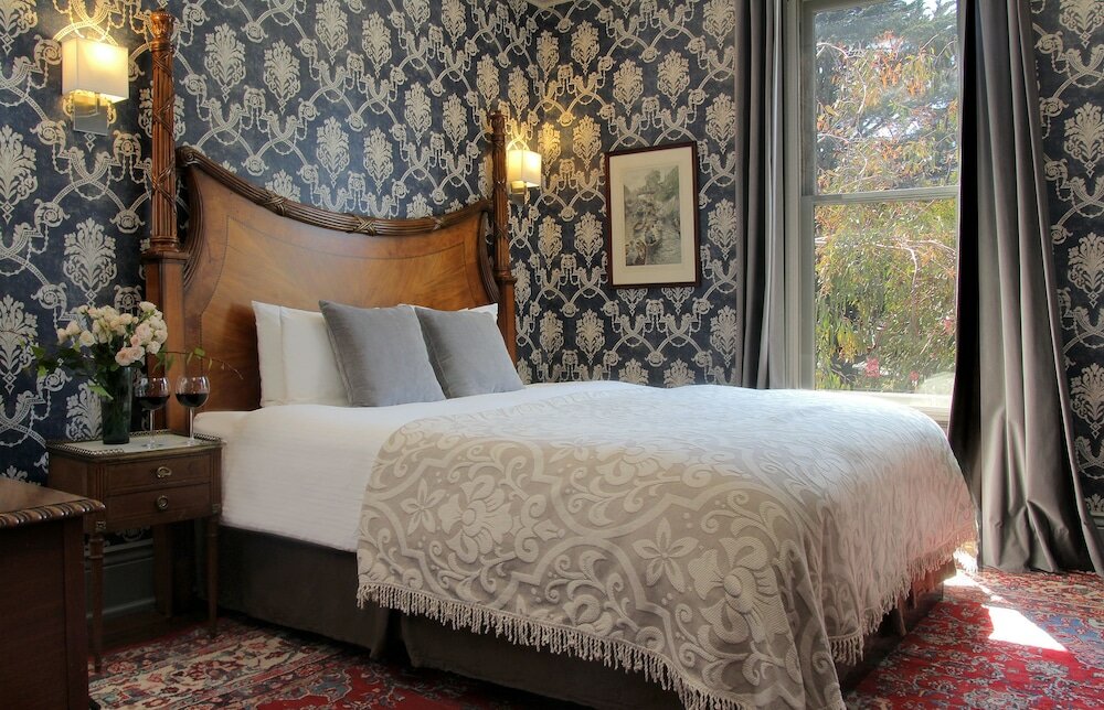 Фото Monte Cristo Bed and Breakfast
