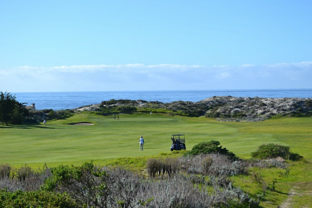 Фото Monterey Peninsula Inn