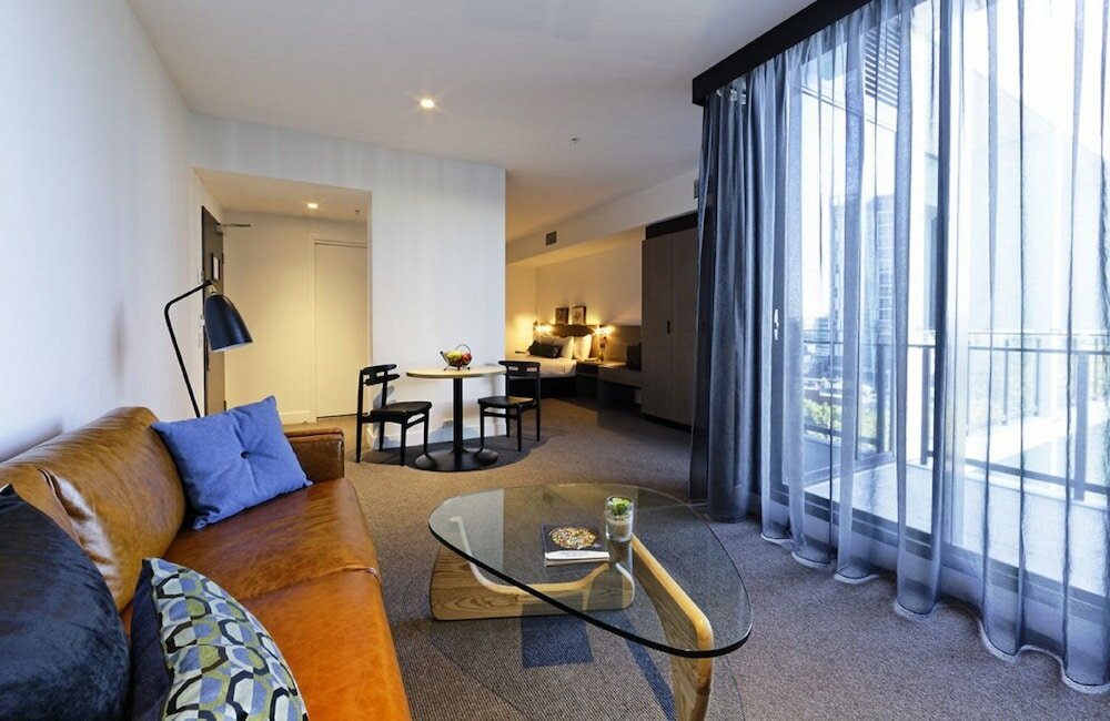 Фото Alpha Mosaic Hotel Fortitude Valley
