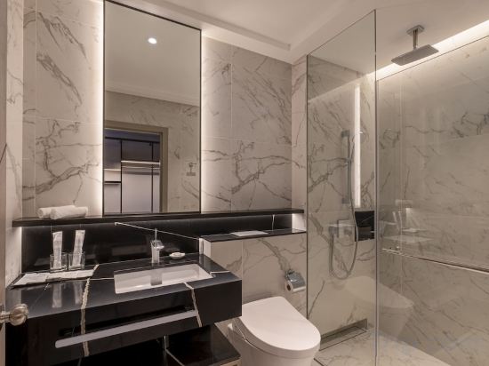 Фото Orchid Hotel