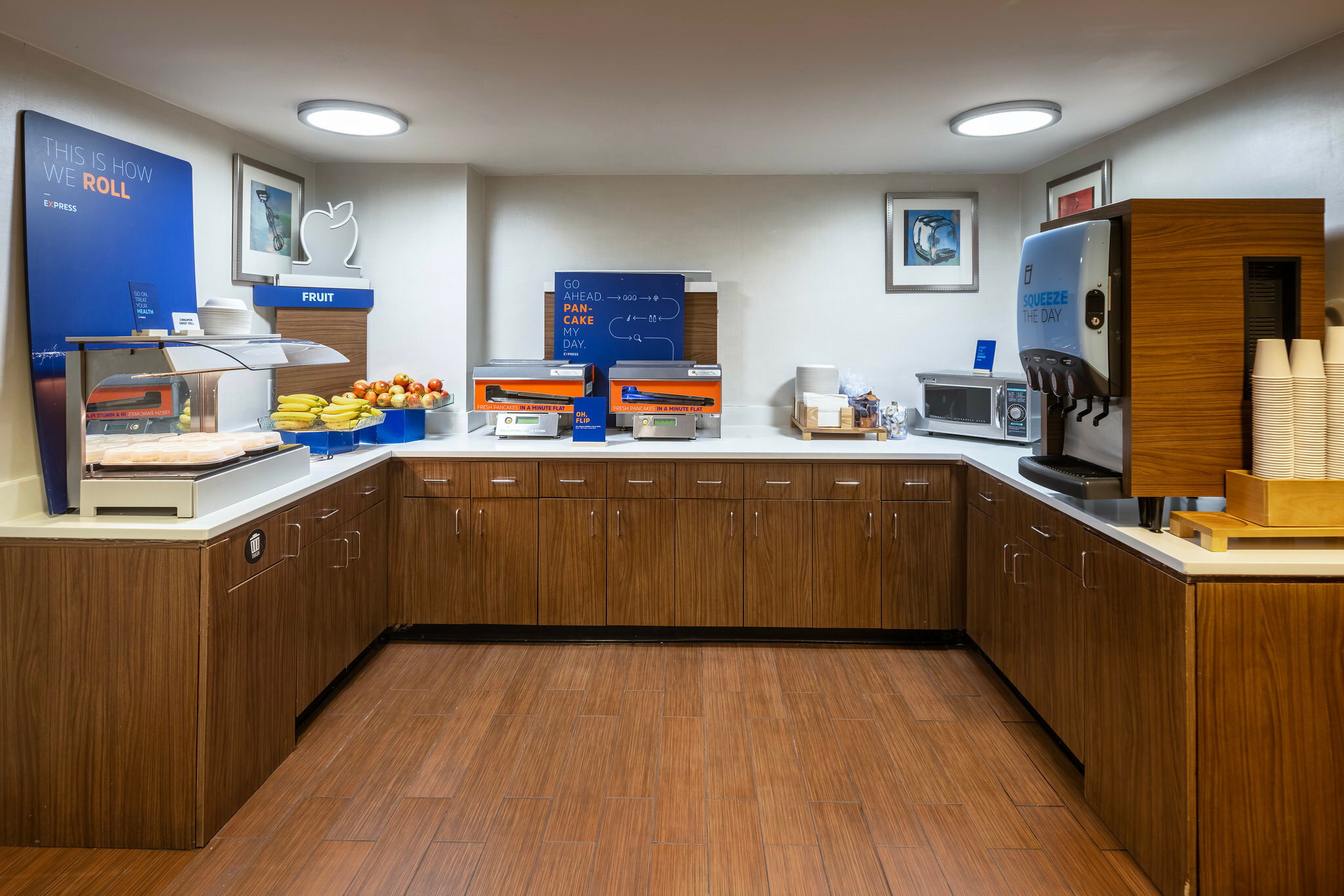 Фото Holiday Inn Express New York City Times Square