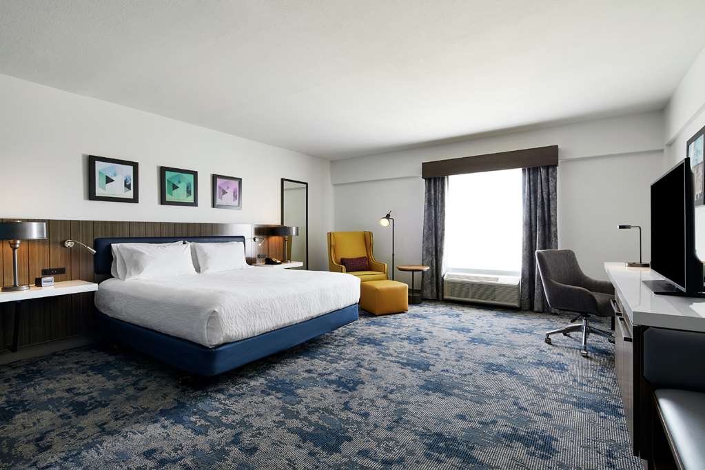 Фото Hilton Garden Inn Champaign Urbana