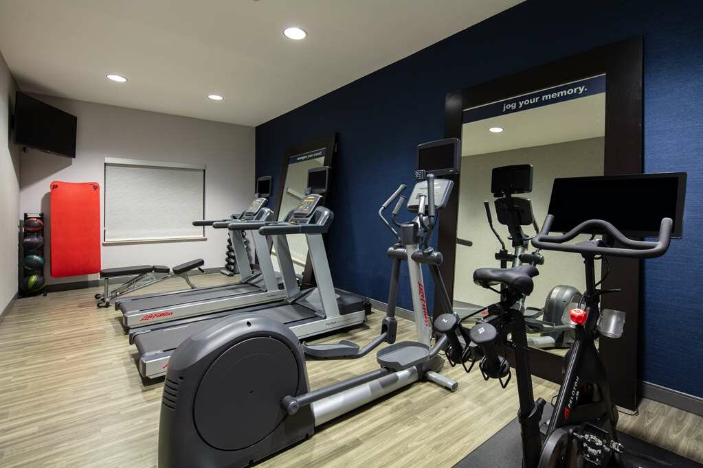 Фото Hampton Inn Medford