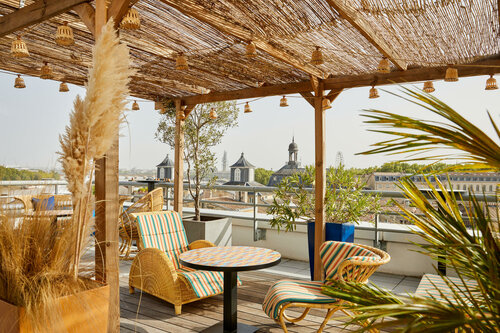 Гостиница Hotel Indigo Bordeaux Centre Chartrons, an Ihg Hotel в Бордо