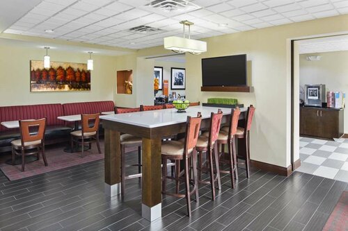 Гостиница Hampton Inn Hinesville в Хайнсвилле
