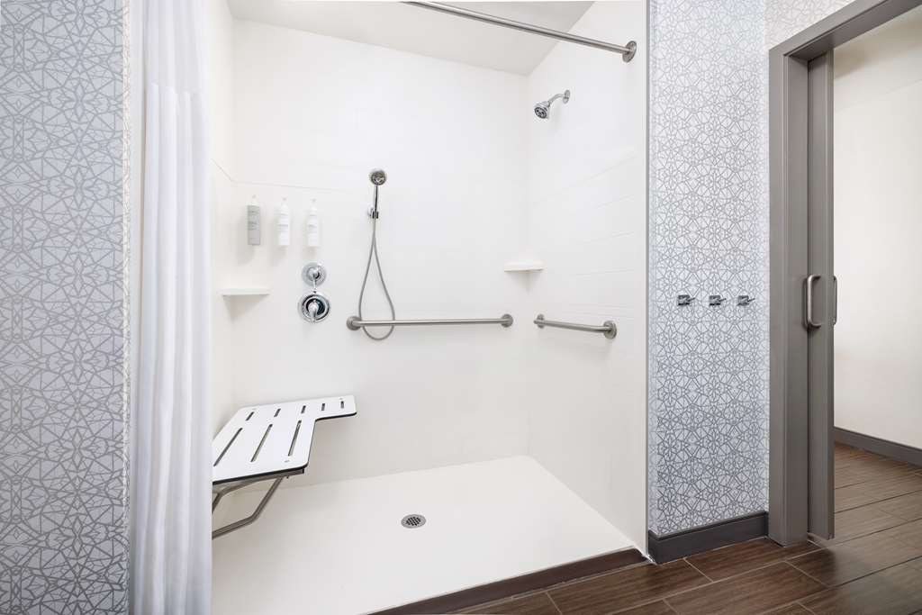 Фото Hampton Inn & Suites Napa