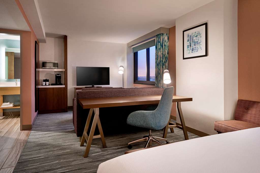 Фото Hilton Garden Inn LAX Los Angeles Airport