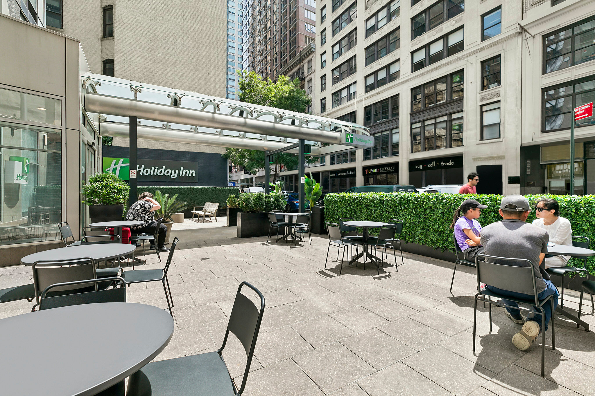 Фото Holiday Inn Manhattan 6th Ave Chelsea by IHG