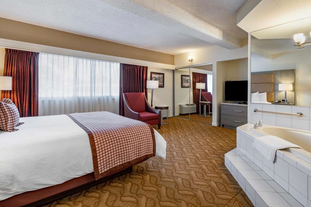 Фото Best Western Plus Thousand Oaks Inn