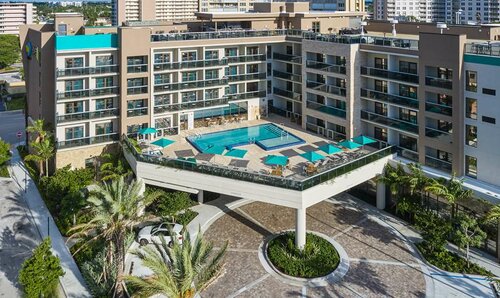 Гостиница Home2 Suites by Hilton Pompano Beach Pier в Помпано Бич