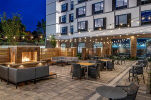 Гостиница Hampton Inn & Suites Raleigh Midtown