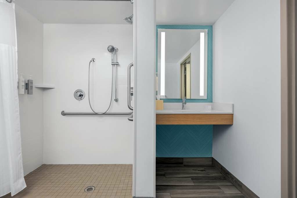 Фото Hilton Garden Inn Greensboro