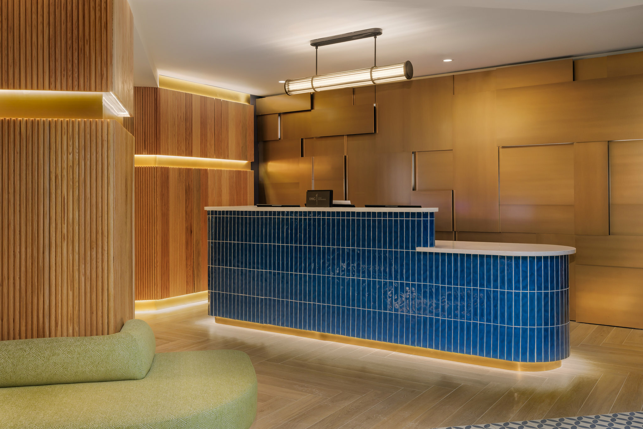 Фото Troy Inn & Suites