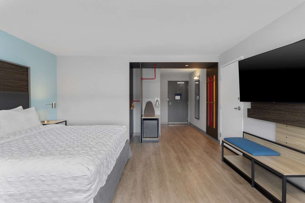 Фото Tru by Hilton Lincoln East