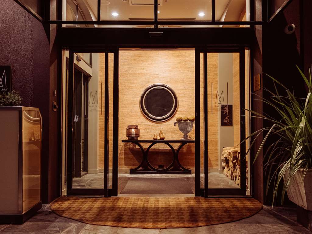 Фото Hotel St. Moritz Queenstown