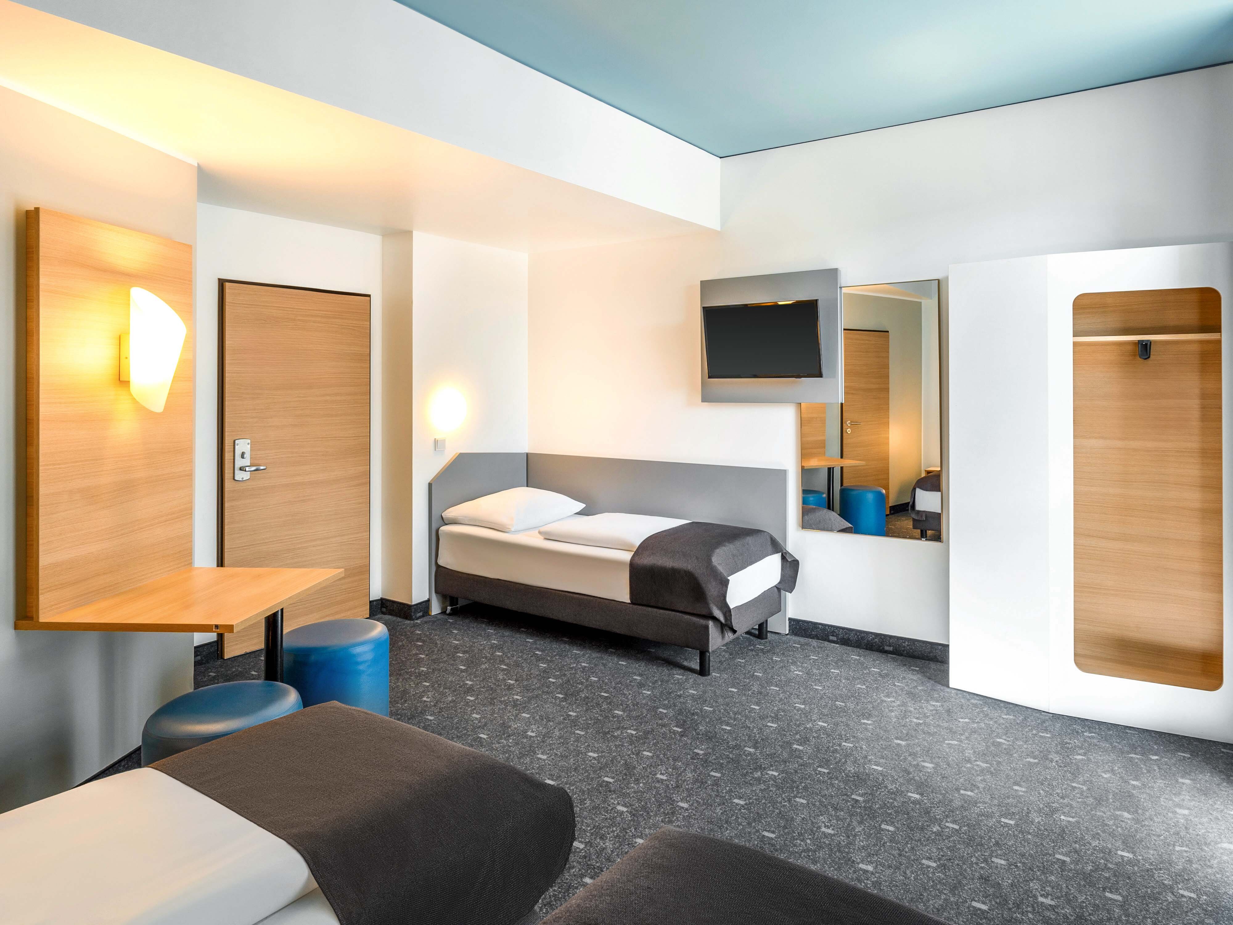 Фото B&b Hotel Braunschweig-City
