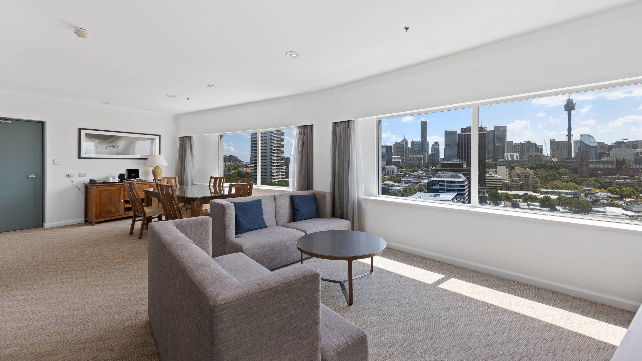 Фото Holiday Inn Sydney Potts Point