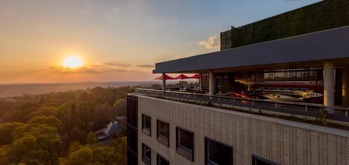 Гостиница Radisson Red Johannesburg Rosebank в Йоханнесбурге