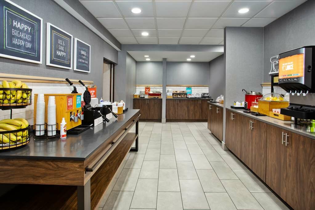 Фото Hampton Inn & Suites – Cape Coral/Fort Myers Area, Fl