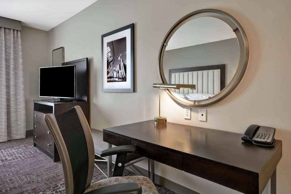 Фото DoubleTree by Hilton Chicago Midway Airport