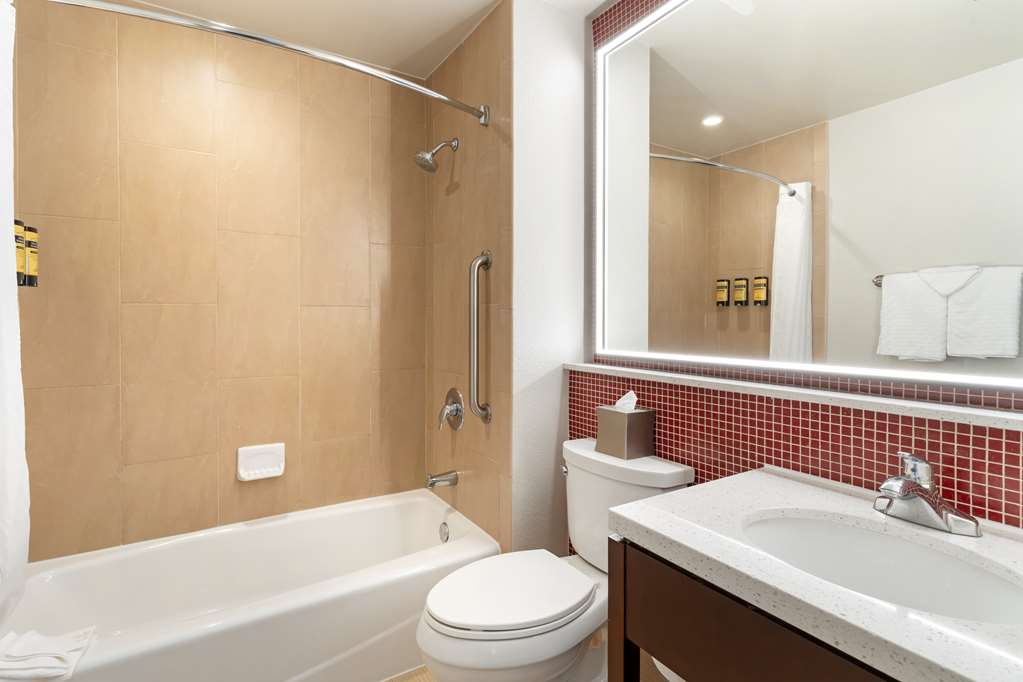 Фото Best Western Plus Rancho Cordova Inn