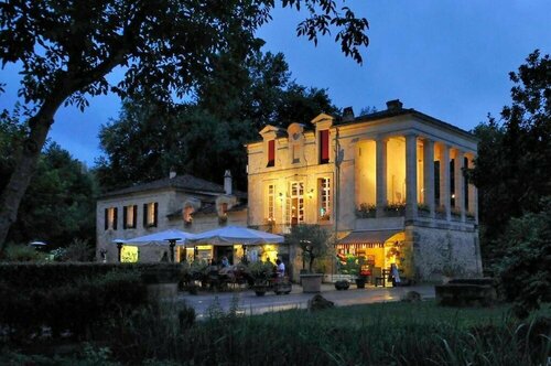 Гостиница Rcn Camping Le Moulin De La Pique в Сарле-ла-Канеде