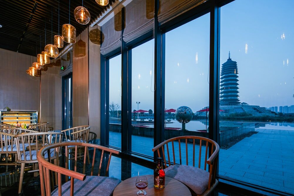 Фото Blossom Water Museum Hotel