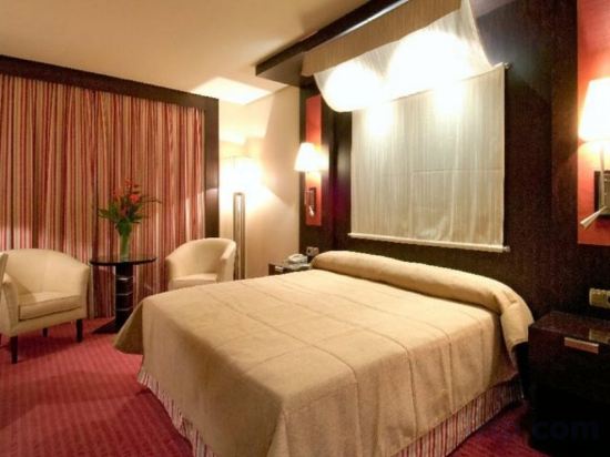 Фото Hotel Cordoba Center