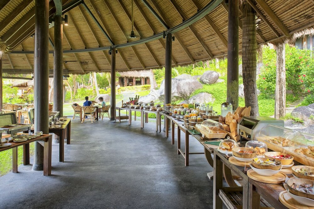 Фото Haadtien Beach Resort