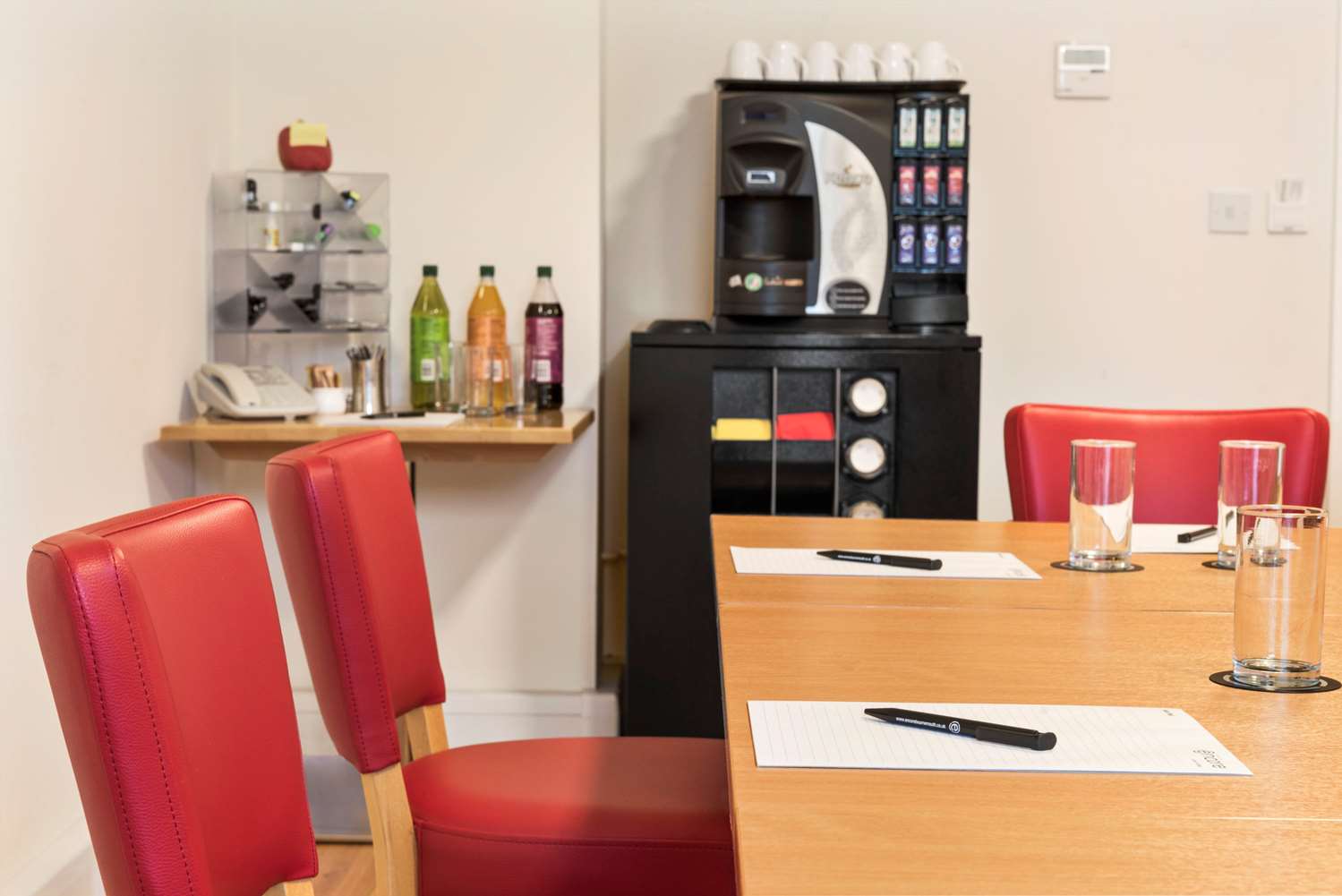 Фото Holiday Inn Bournemouth, an Ihg Hotel