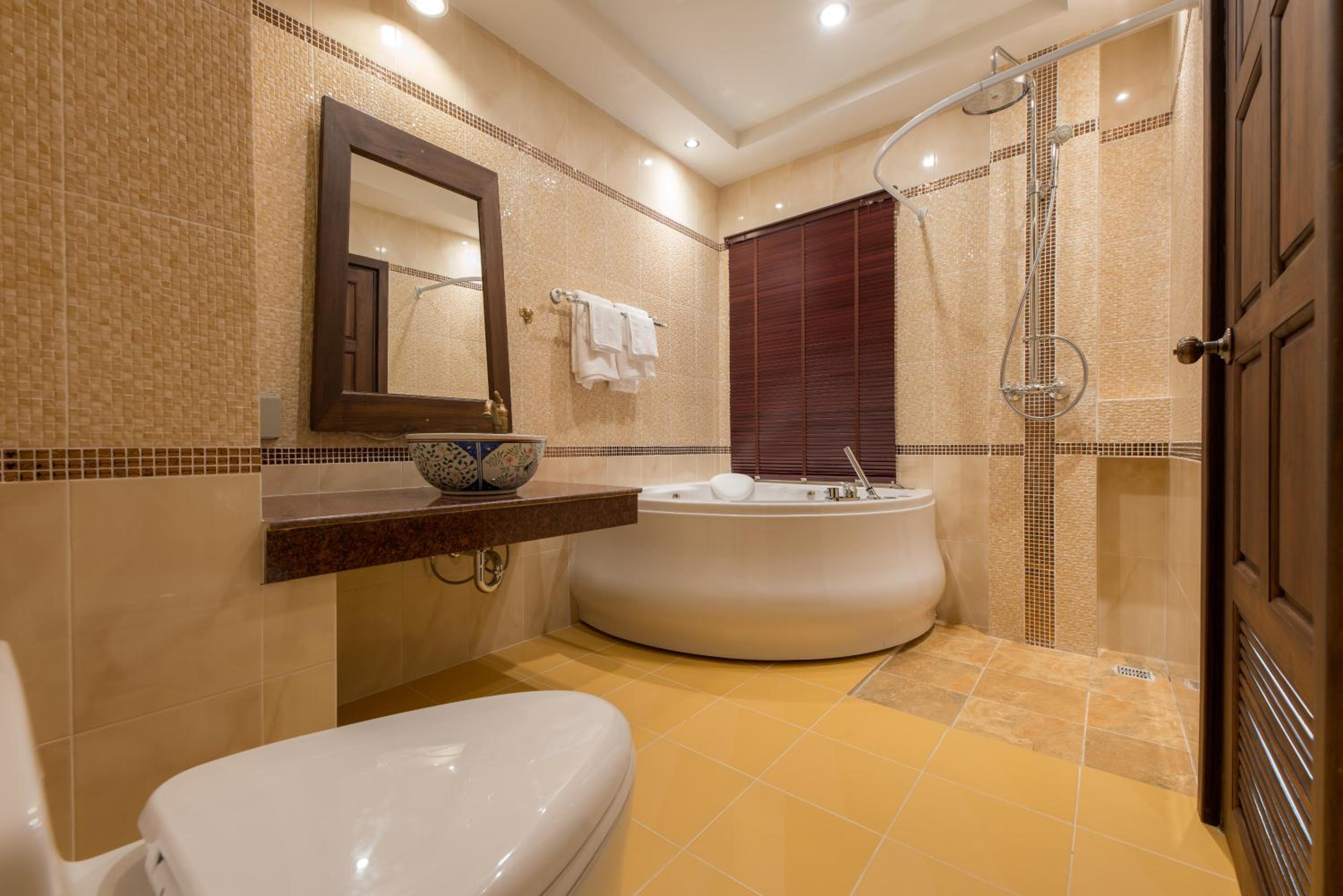 Фото Thanyawintra Boutique & Spa